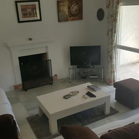 Jazmin Benamara Holiday home